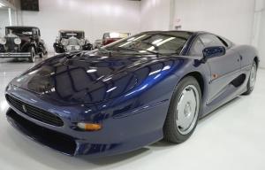 1994 Jaguar XJ220